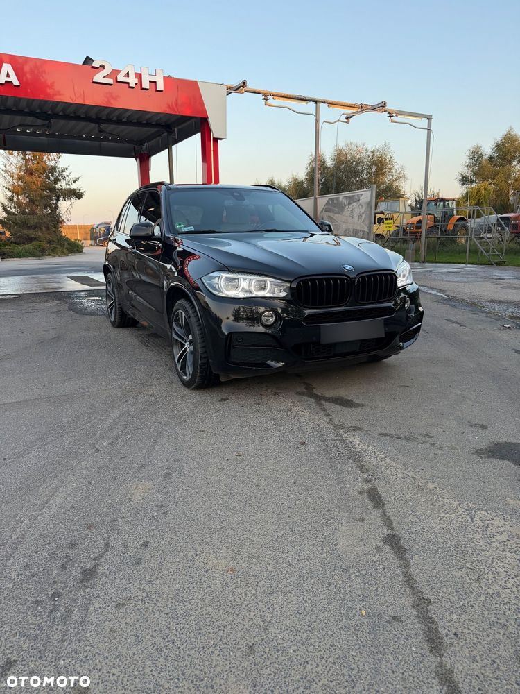BMW X5 M M50d - 11