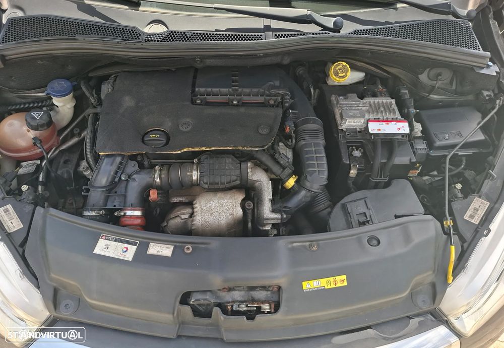 Peugeot 208 1.6 BlueHDi Style - 14
