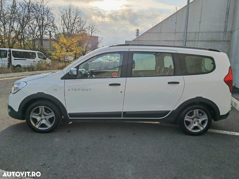 Dacia Lodgy 1.5 Blue dCi Stepway - 4