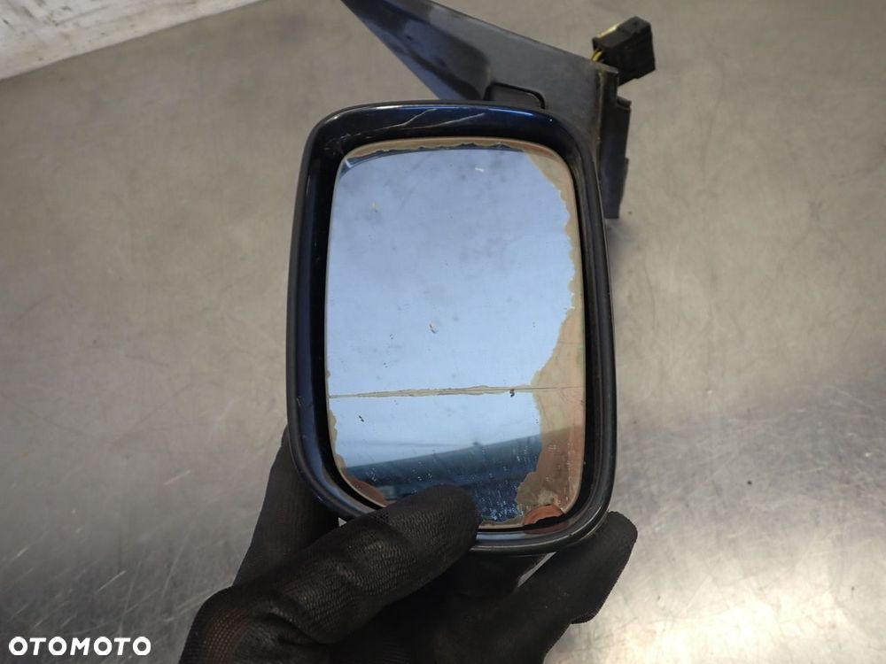 LUSTERKO LEWE ELEKTRYCZNE AUDI A6 C5 2.5 4B1858531 - 5