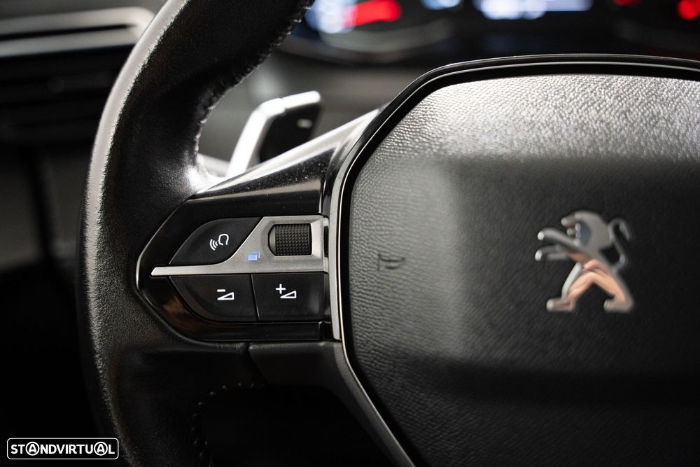 Peugeot 208 1.2 PureTech Allure EAT8 - 15