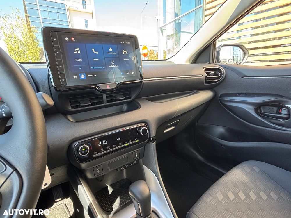 Toyota Yaris - 14