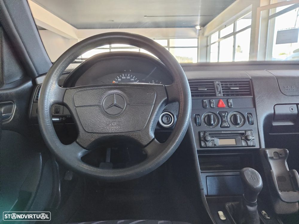 Mercedes-Benz C 220 CDI Sport - 23