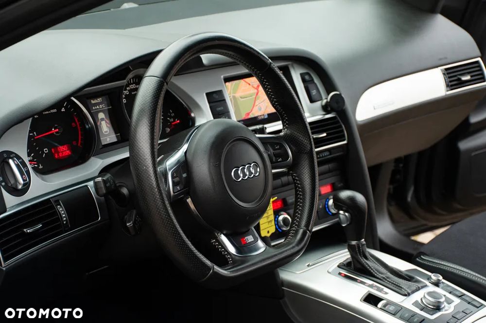 Audi A6 Avant 3.0 TDI DPF quattro tiptronic - 32