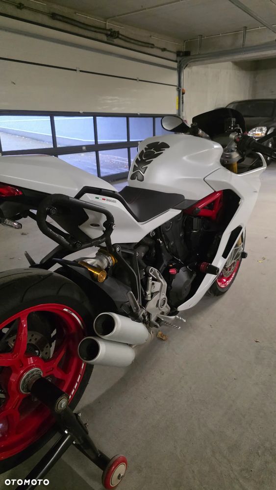 Ducati SuperSport - 8