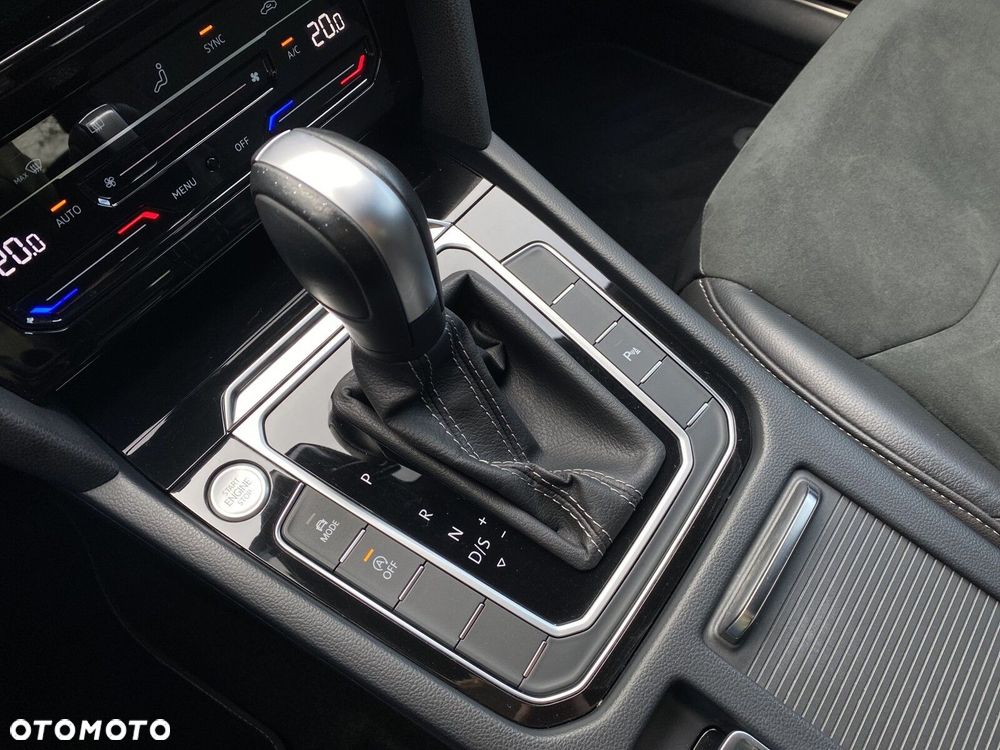 Volkswagen Arteon 2.0 TSI R-Line DSG - 19
