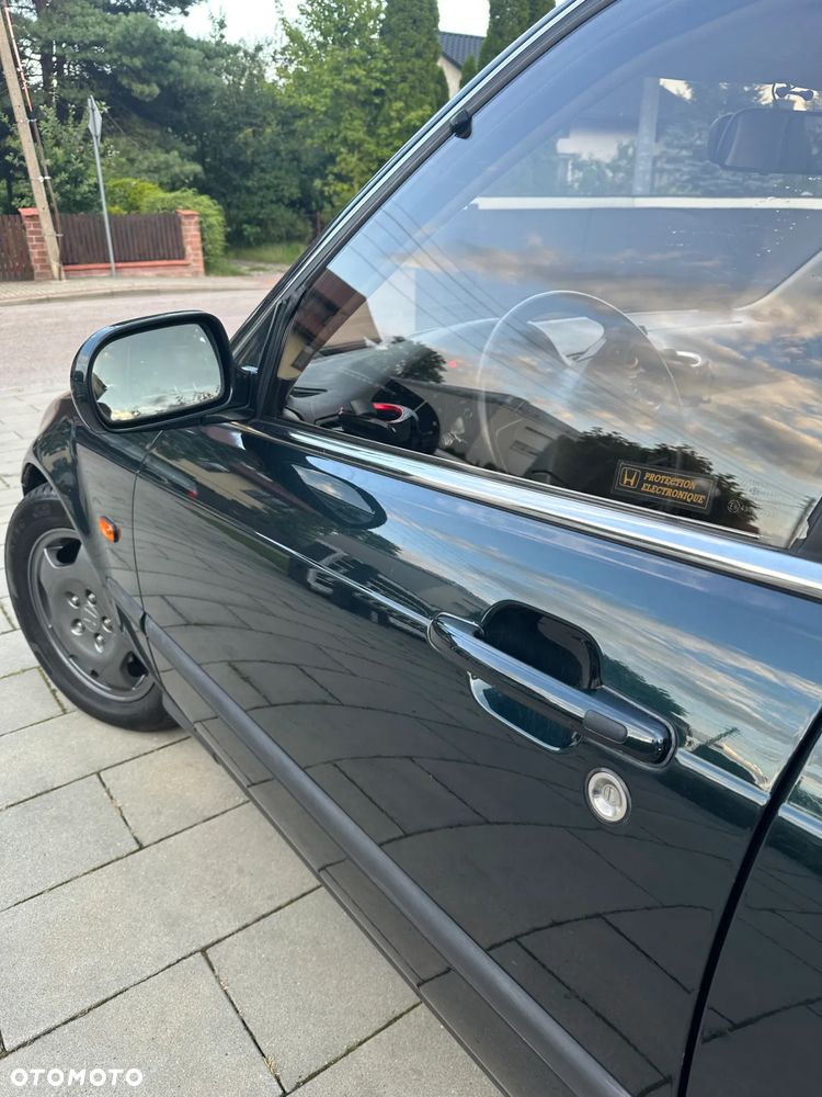 Honda Legend 3.2 - 17