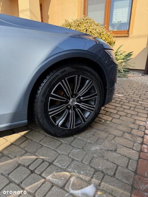 Volvo V90 D4 Geartronic Momentum - 24