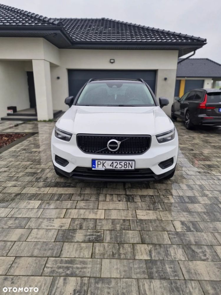 Volvo XC 40 D3 SCR Momentum - 2