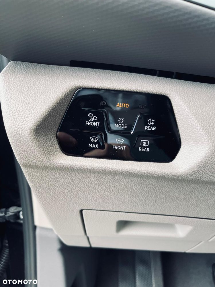 Volkswagen Multivan 2.0 TDI L2 DSG - 26