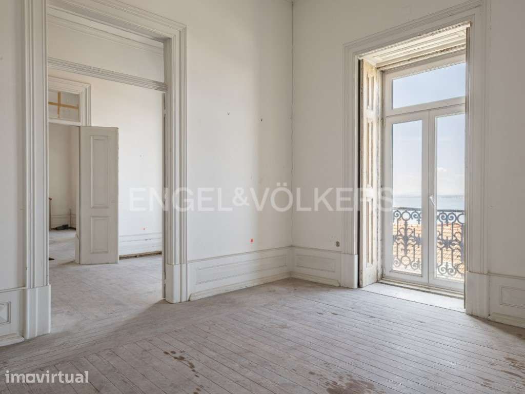 Apartamento T8 para Remodelação num Palacete no Chiado c/ Vista Rio... - Grande imagem: 5/26