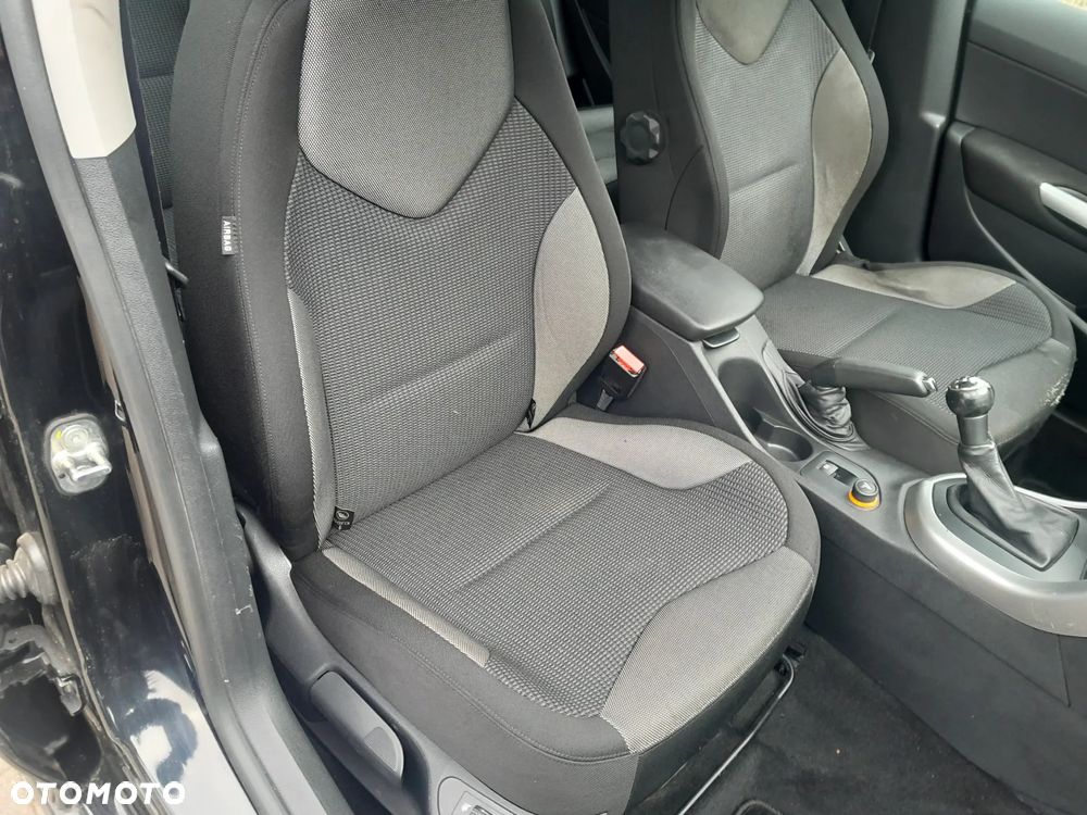 Peugeot 308 120 VTi Premium - 18