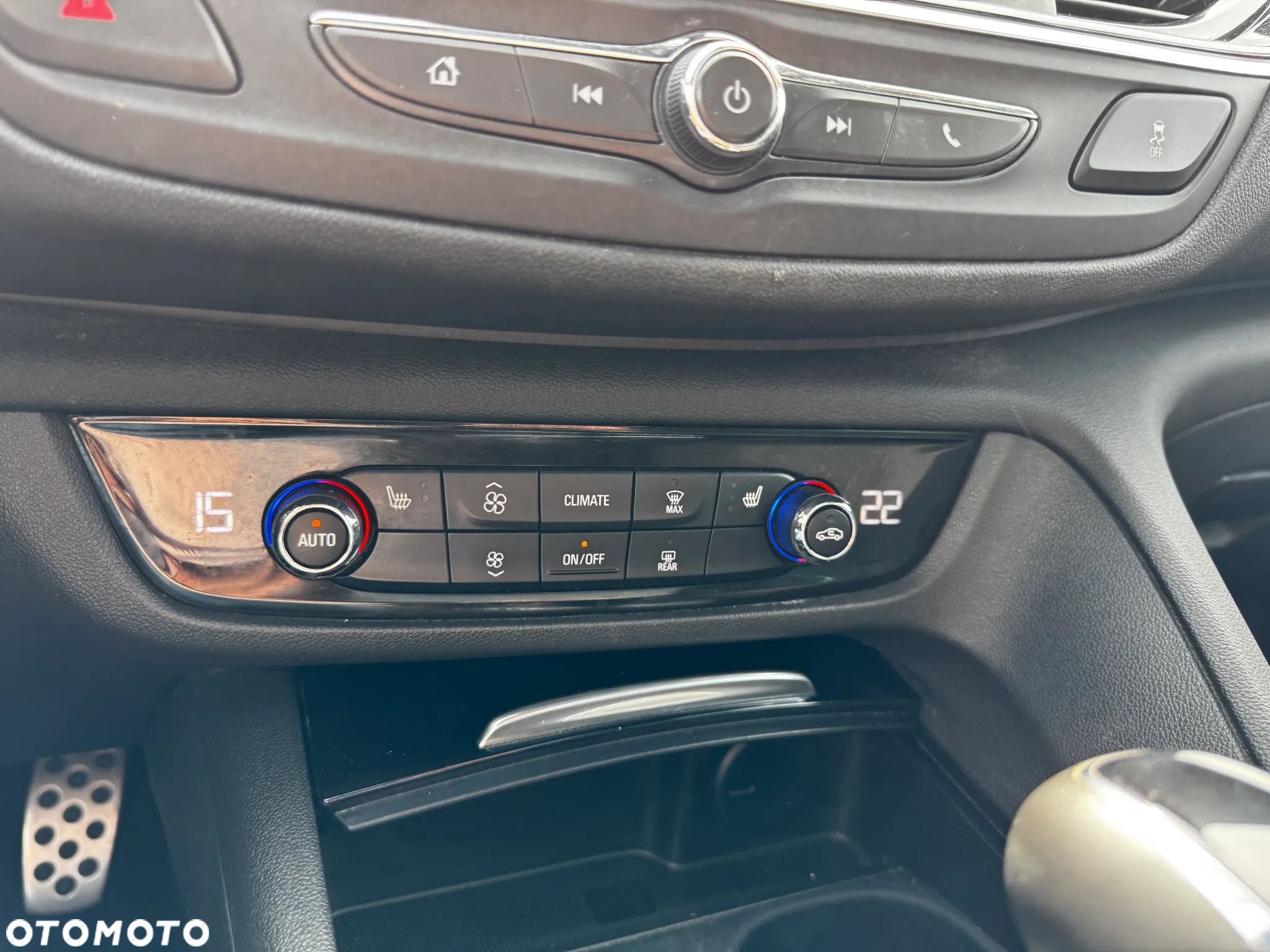 Opel Insignia CT 2.0 CDTI Exclusive S&S - 32