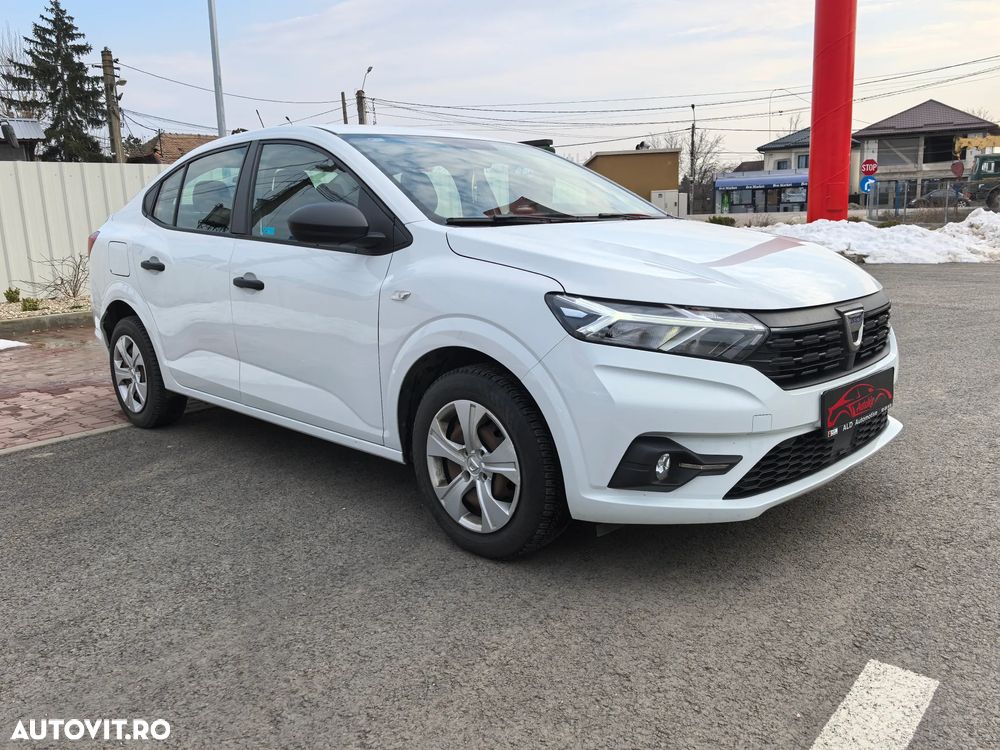 Dacia Logan TCe 90 Essential - 7