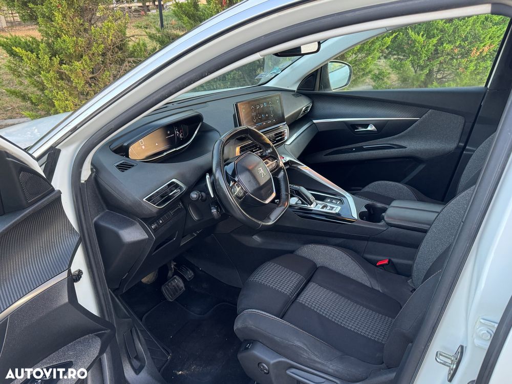 Peugeot 3008 1.5 BlueHDI 130 S&S EAT8 Allure - 25