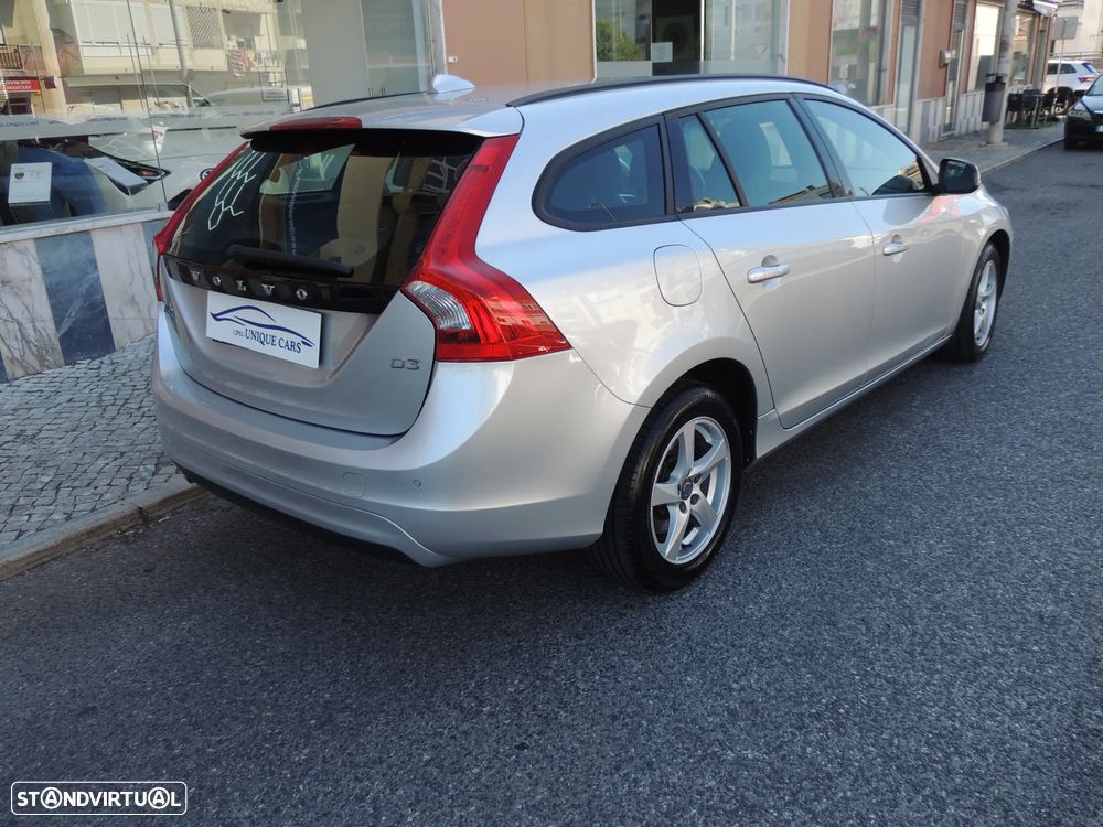 Volvo V60 D3 Geartronic Business Edition - 7