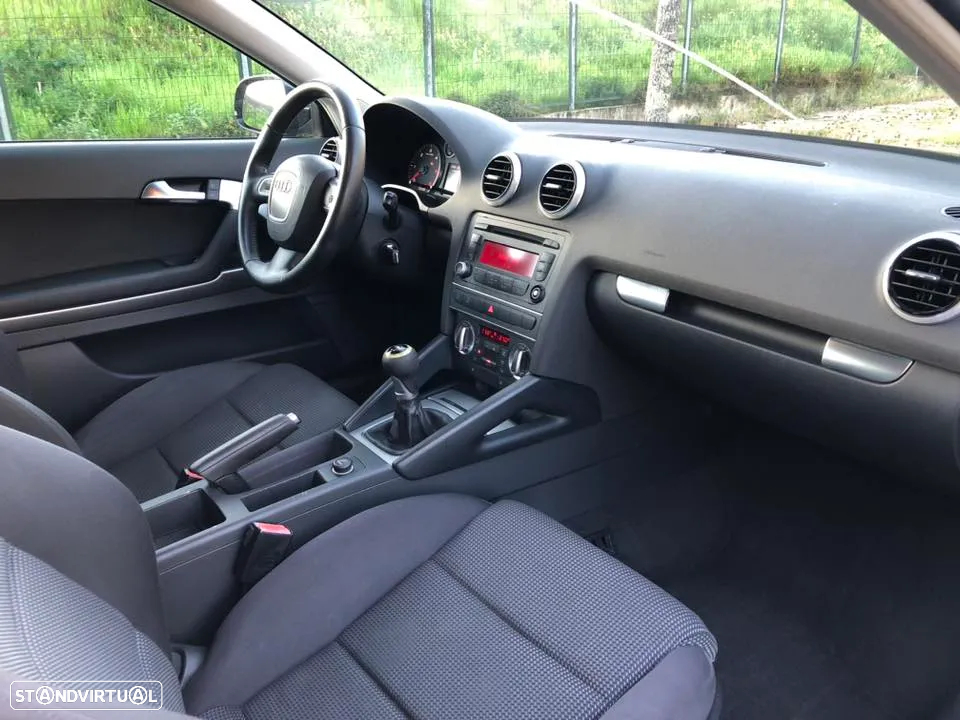 Audi A3 1.6 TDI Sport - 14