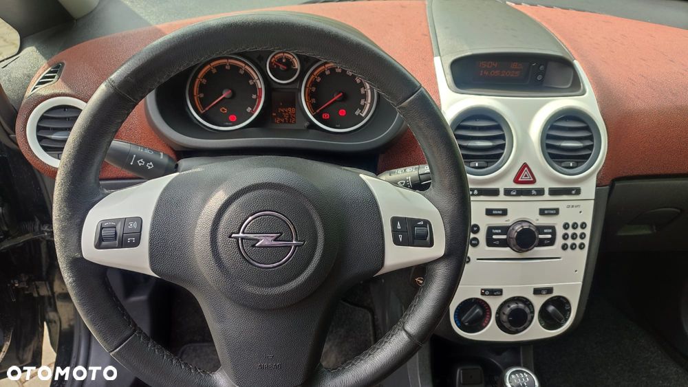 Opel Corsa 1.4 16V Energy - 20