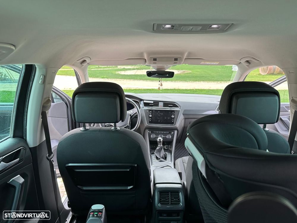 VW Tiguan 2.0 TDI R-Line - 8