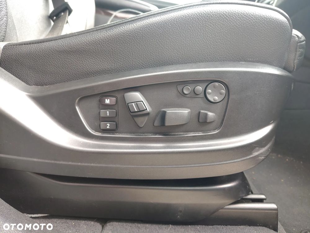 BMW X5 4.0d xDrive - 9