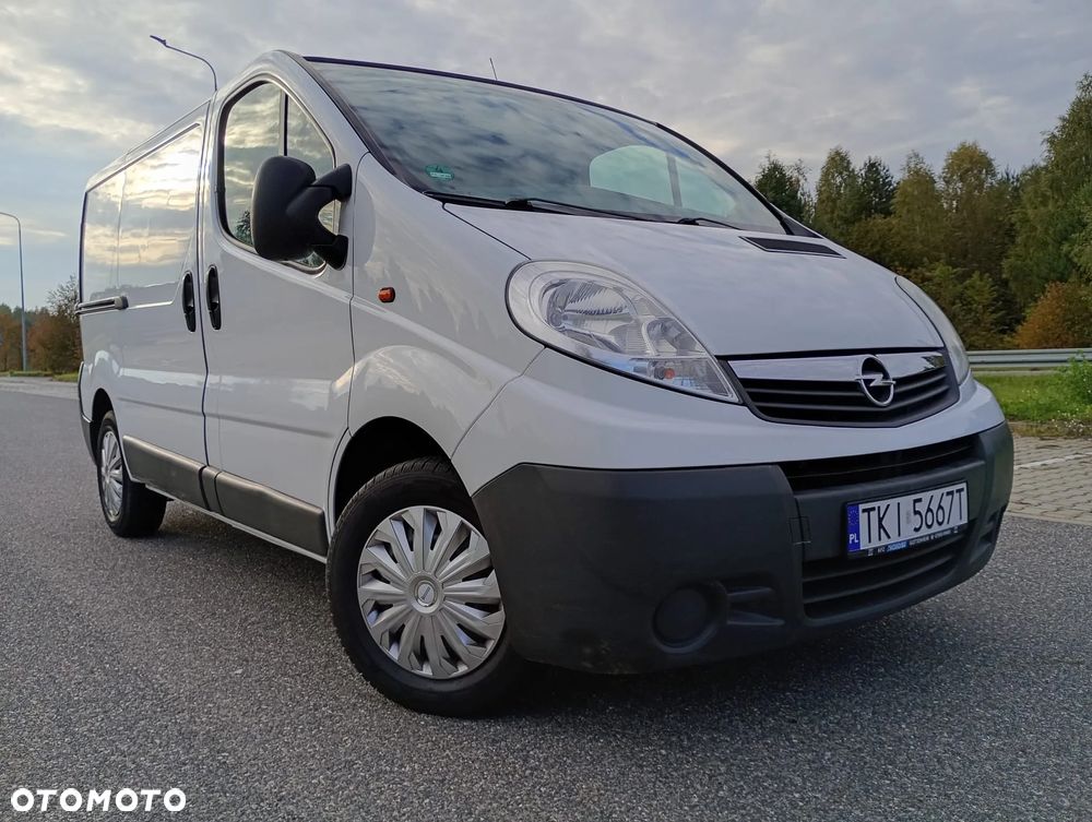 Opel Vivaro - 1