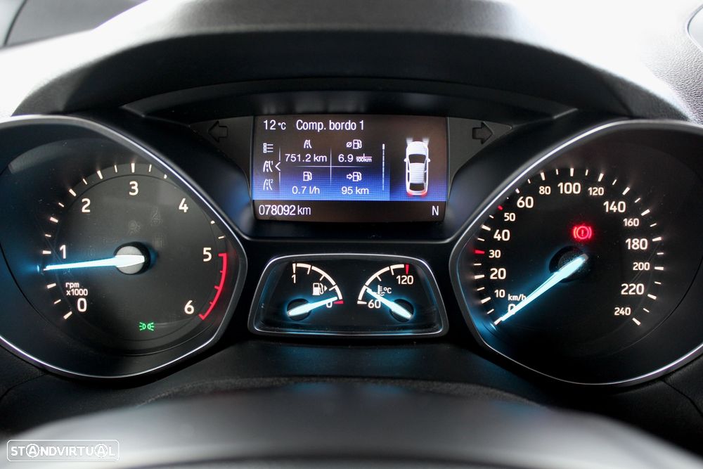 Ford Kuga 1.5 TDCi EcoBlue ST-Line X - 10