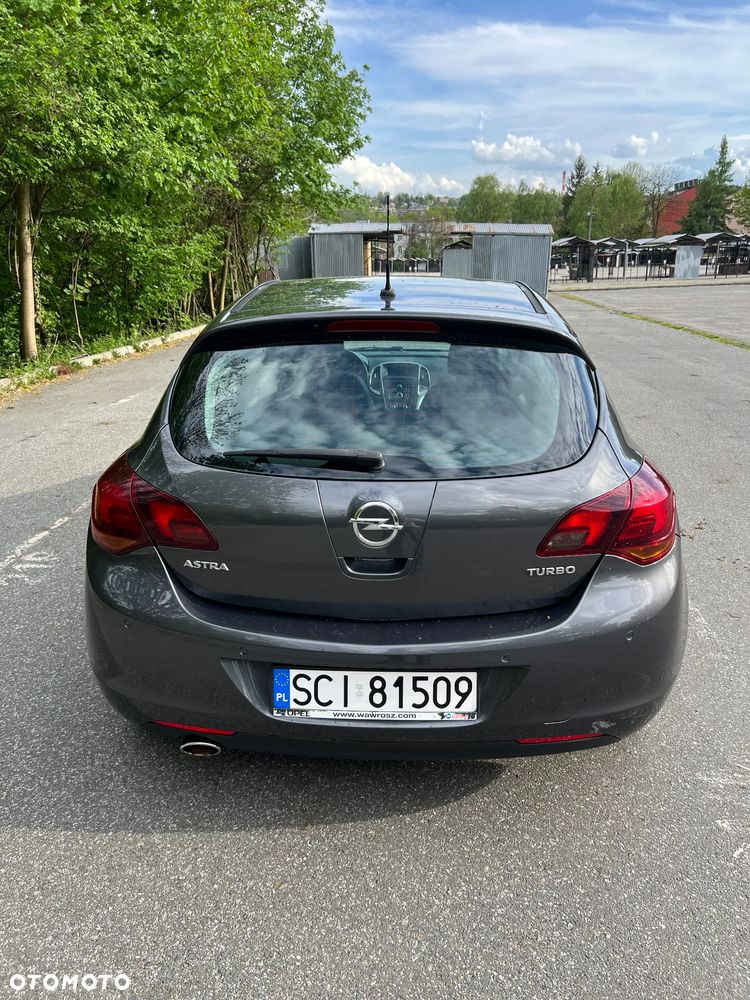 Opel Astra 1.4 T Cosmo - 10
