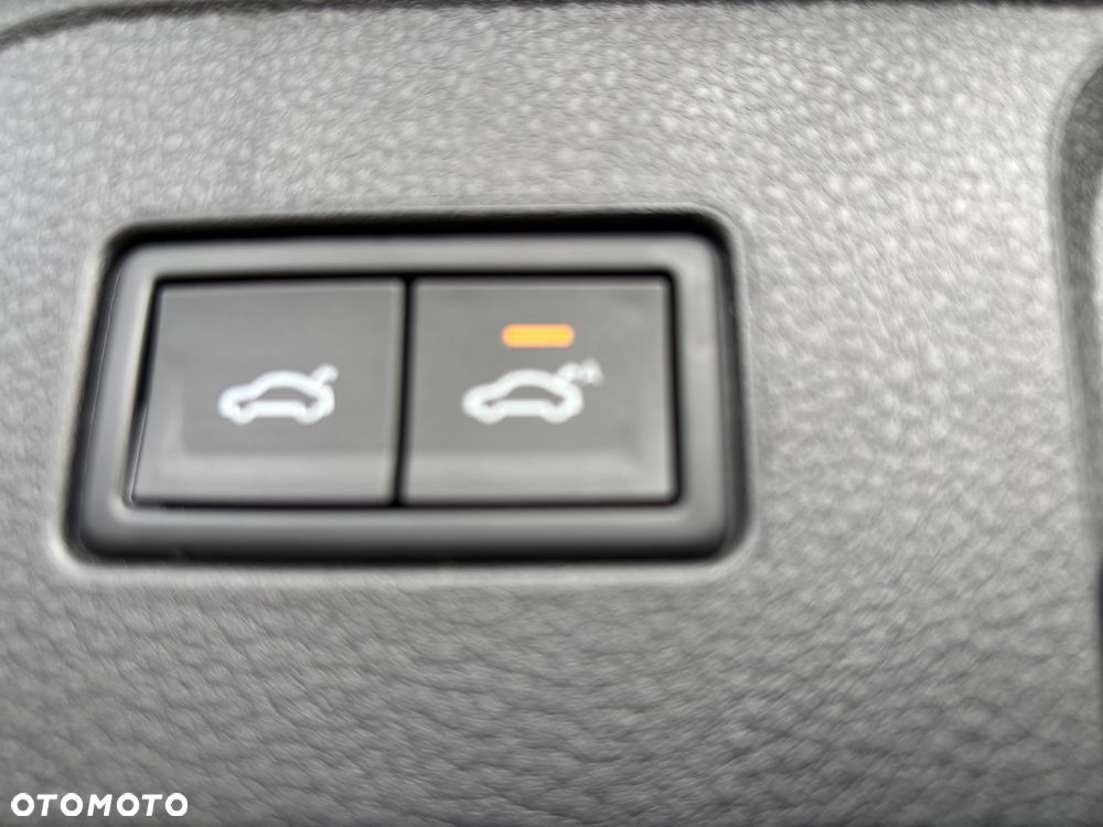 Volkswagen Passat - 40