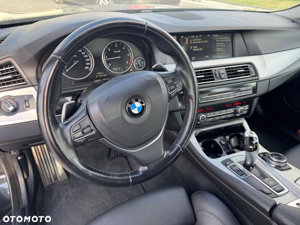 BMW Seria 5 520d - 19
