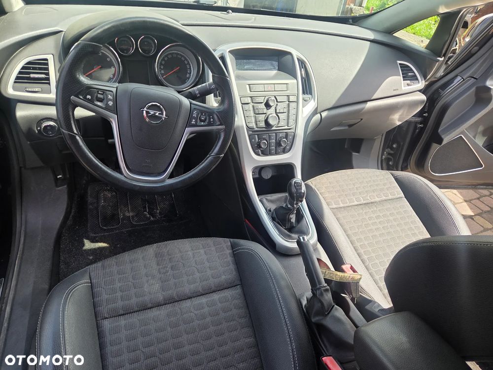 Opel Astra - 9