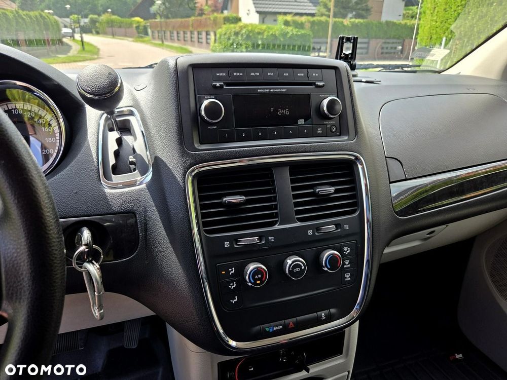 Dodge Grand Caravan 3.6 Express - 16