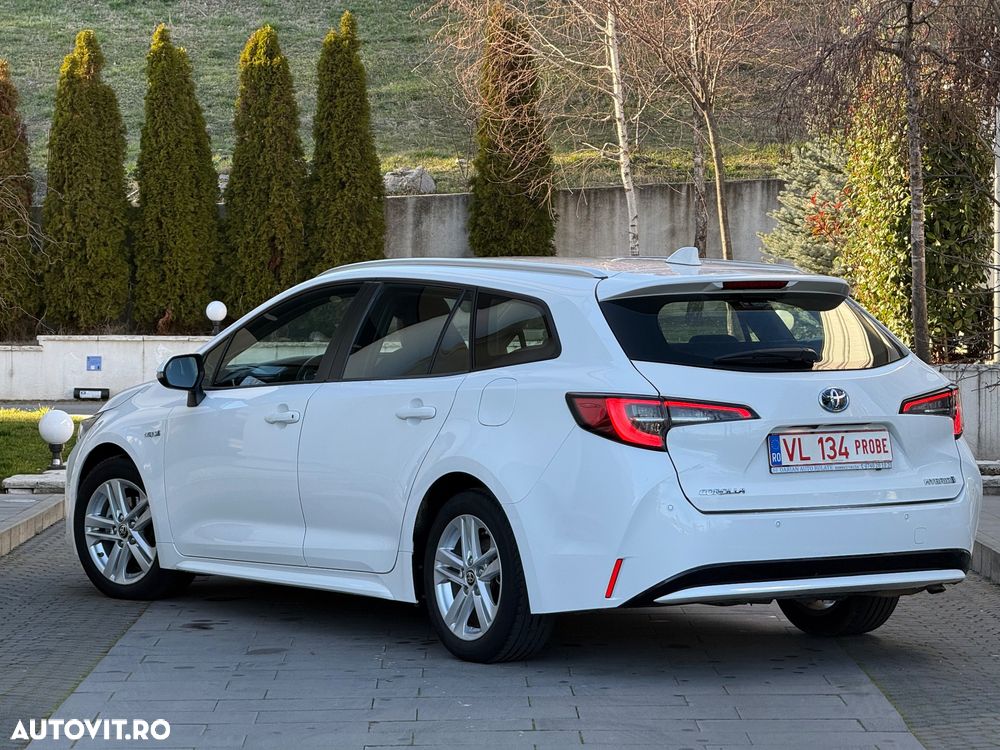 Toyota Corolla 1.8 Business Edition - 3