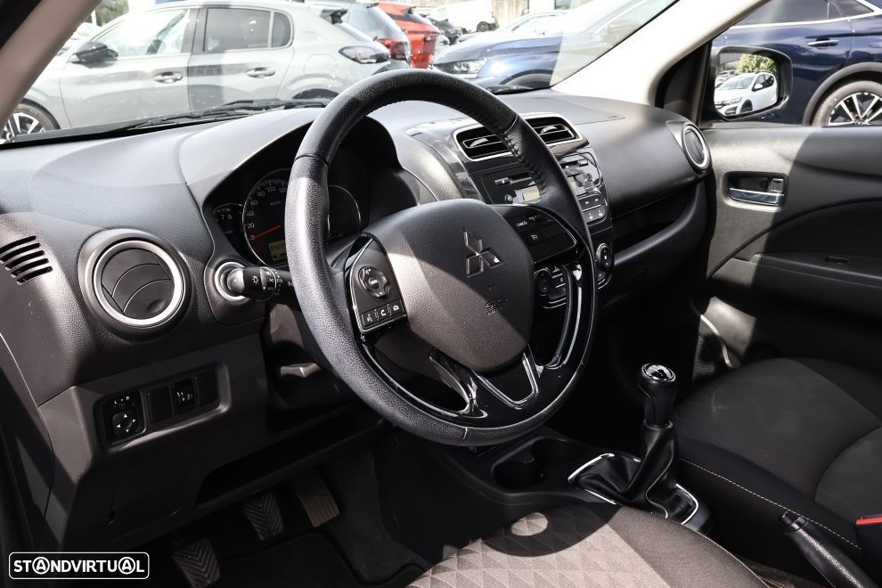 Mitsubishi Space Star 1.2 Intense - 13
