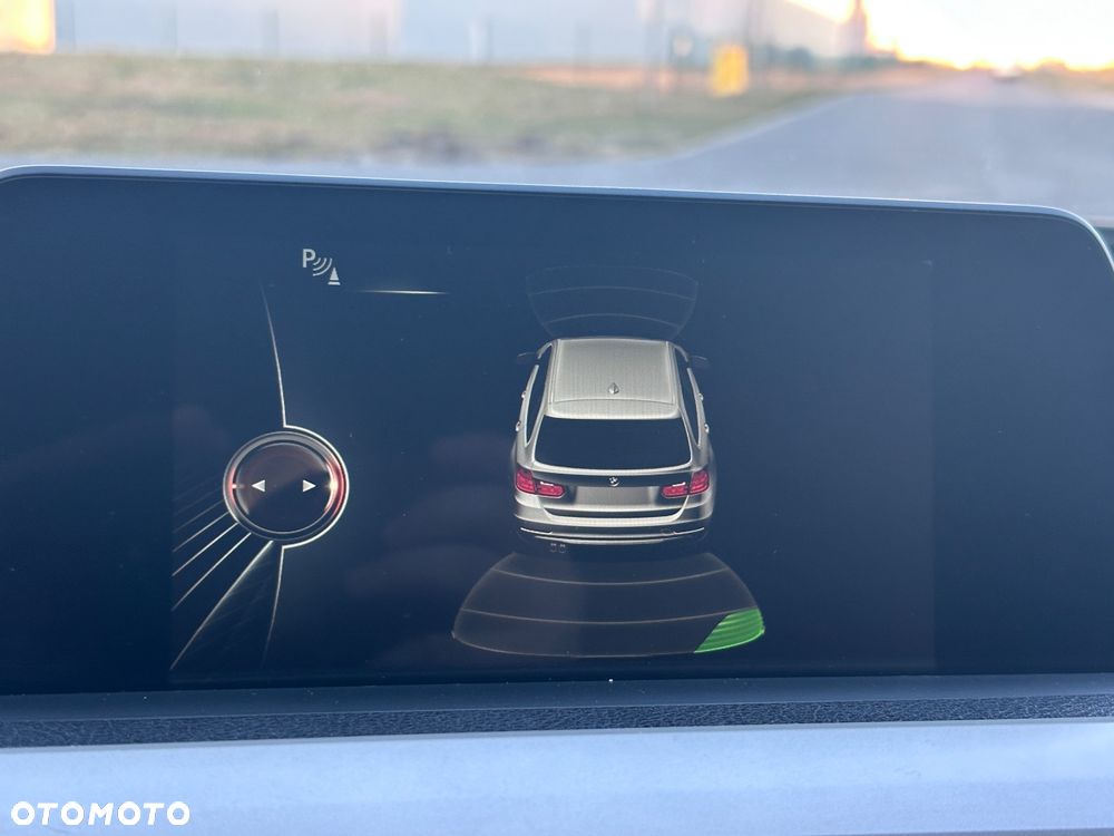 BMW Seria 3 320d Efficient Dynamics Edition Sport Line - 25