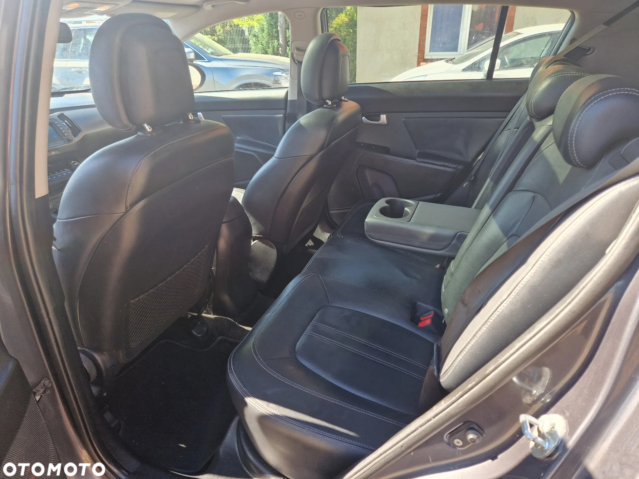 Kia Sportage 2.0 CRDI AWD Dream-Team Edition - 33