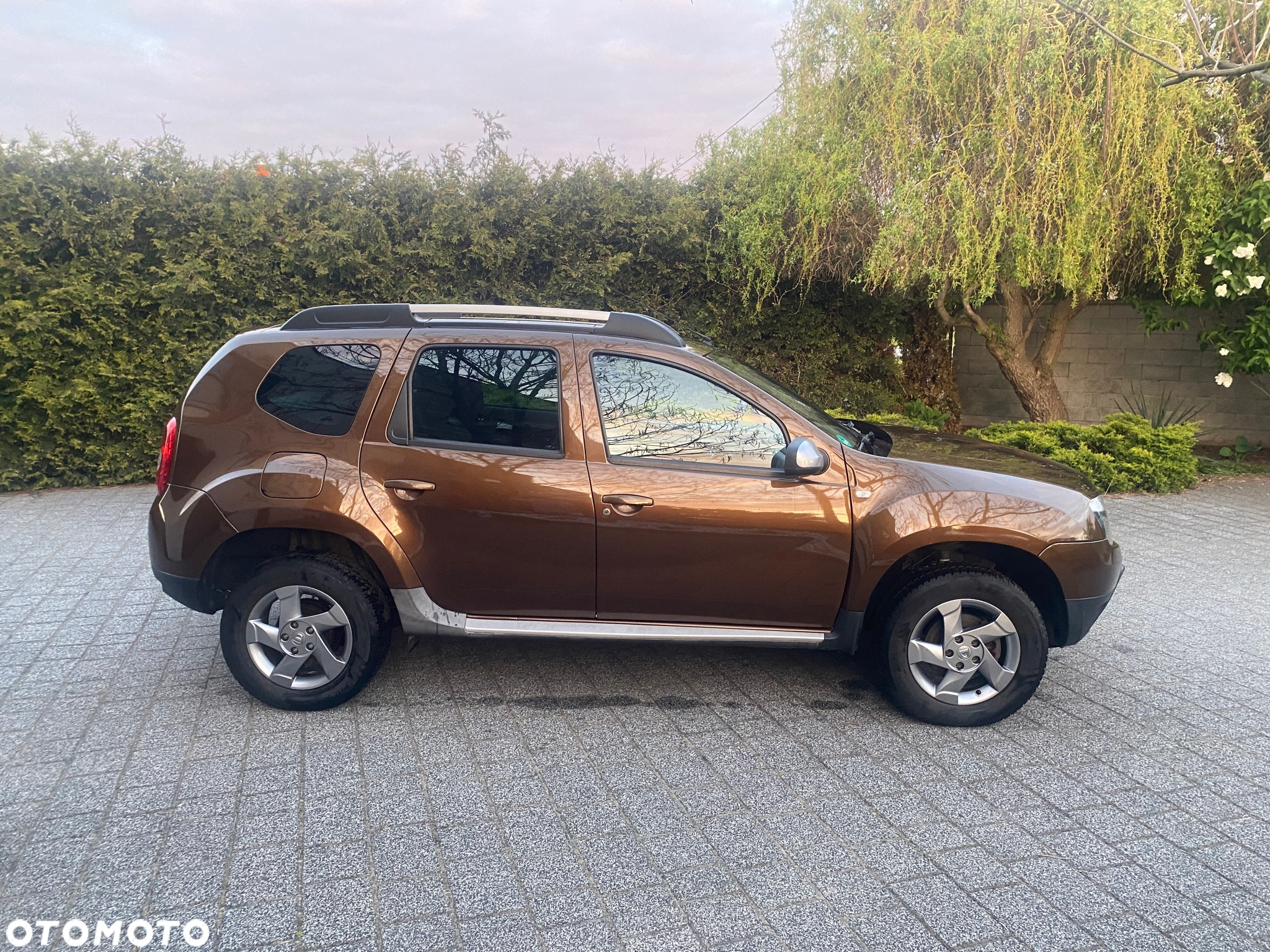 Dacia Duster 1.6 16V 4x2 Prestige - 26