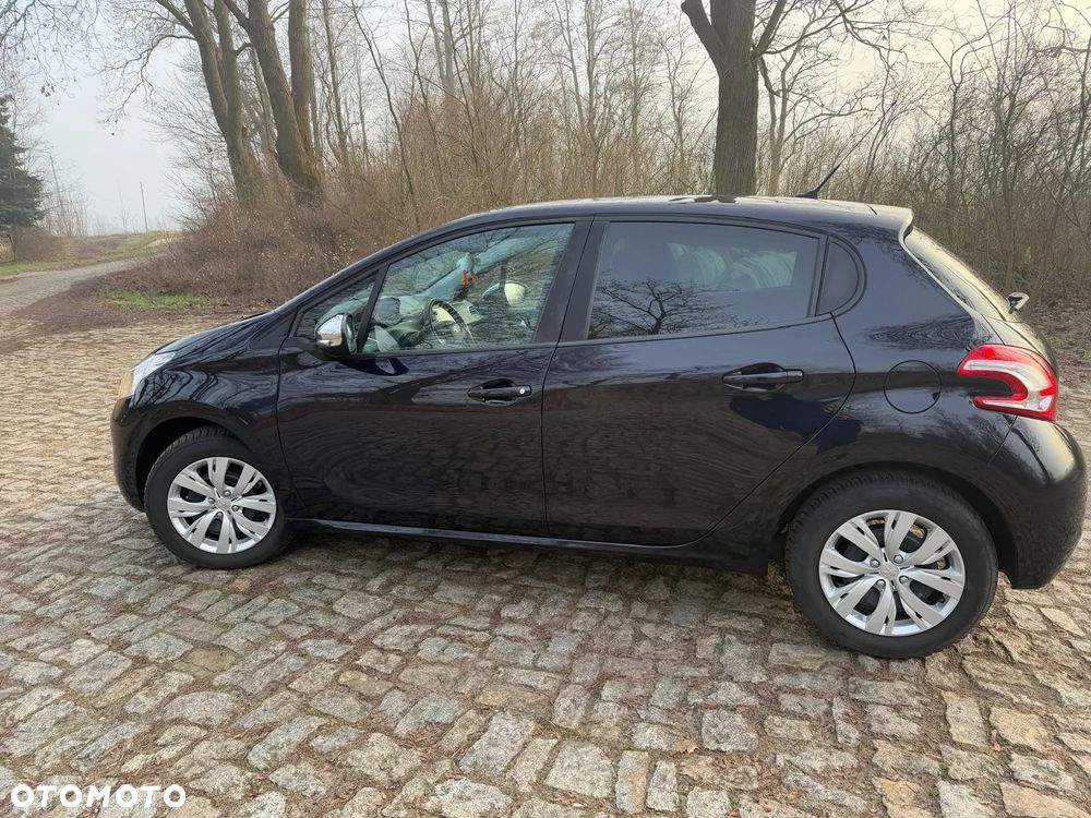 Peugeot 208 1.2 PureTech Style - 5