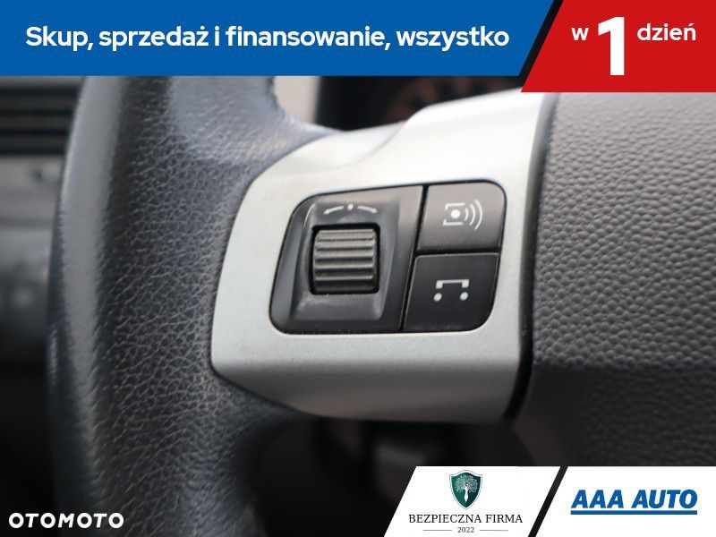 Opel Astra - 18