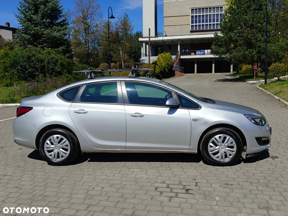 Opel Astra 1.6 ecoFLEX Start/Stop - 3