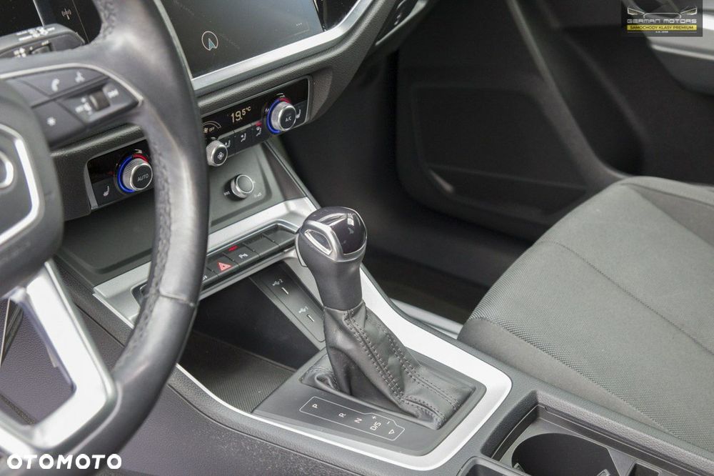 Audi Q3 - 24