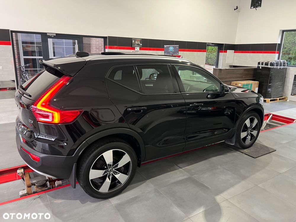 Volvo XC 40 D3 R-Design - 10