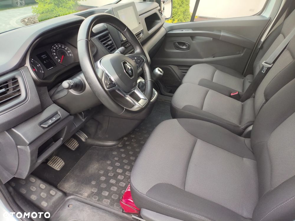 Renault Trafic - 6