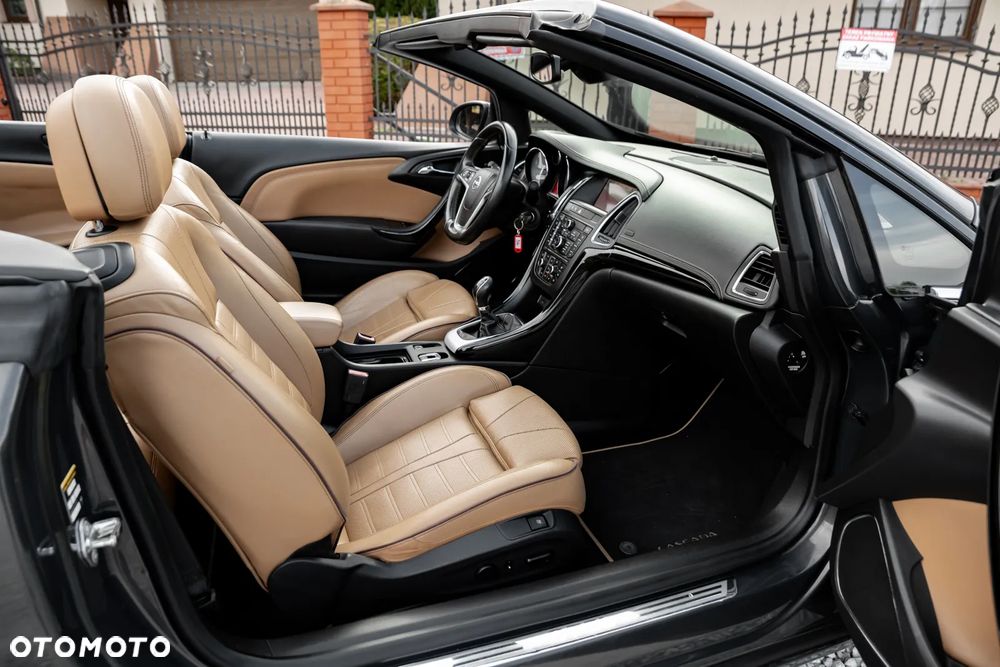Opel Cascada 1.4 T Cosmo S&S - 27