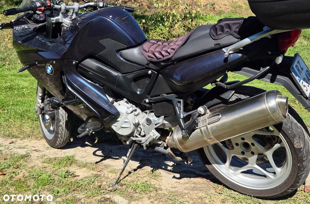 BMW F - 11