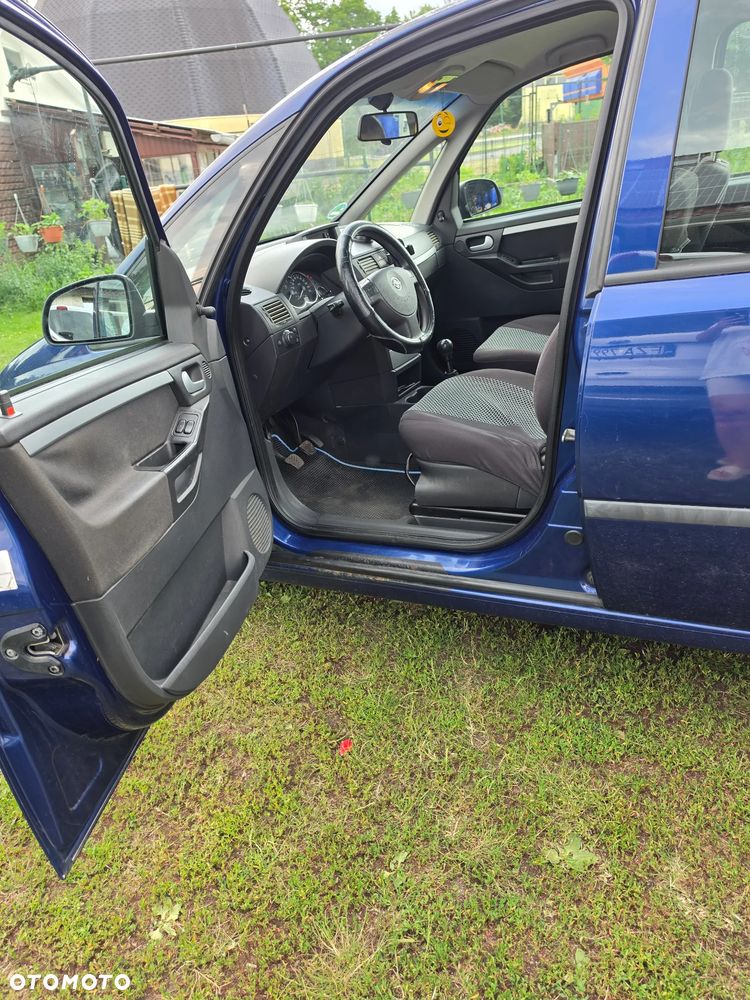 Opel Meriva - 8