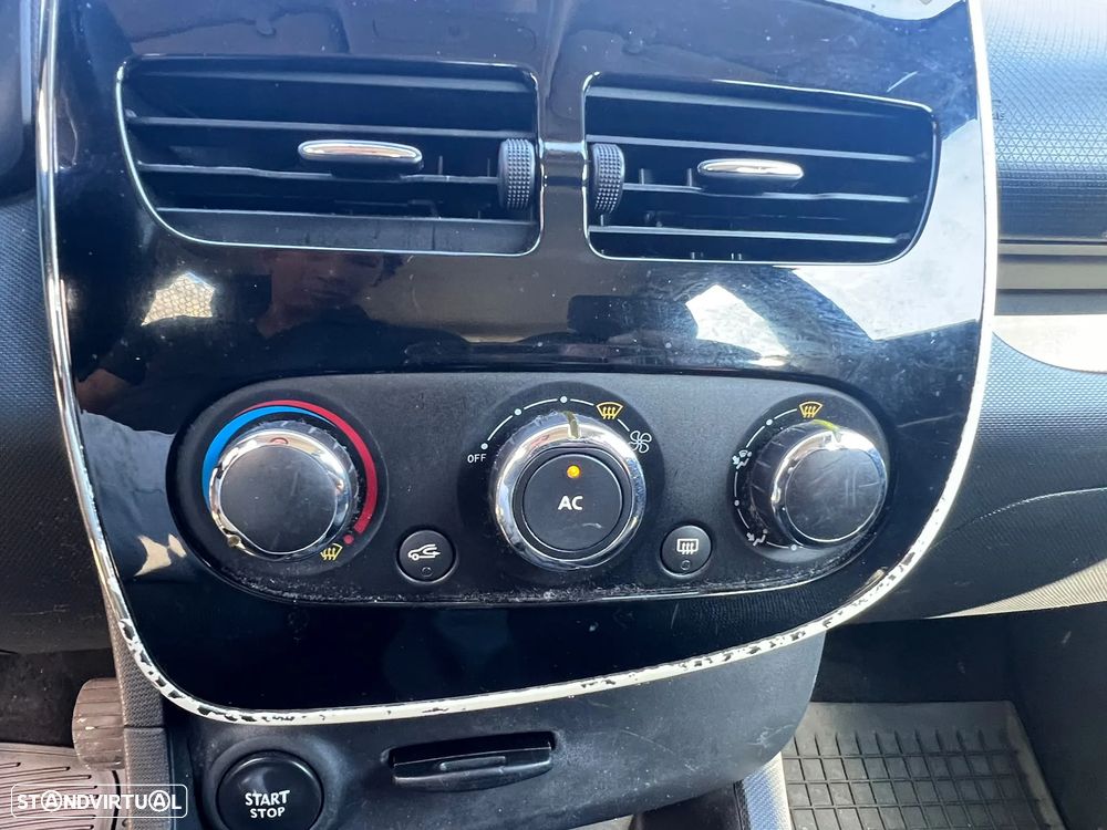 Renault Clio Sport Tourer Energy dCi 90 Start & Stop Intens - 10