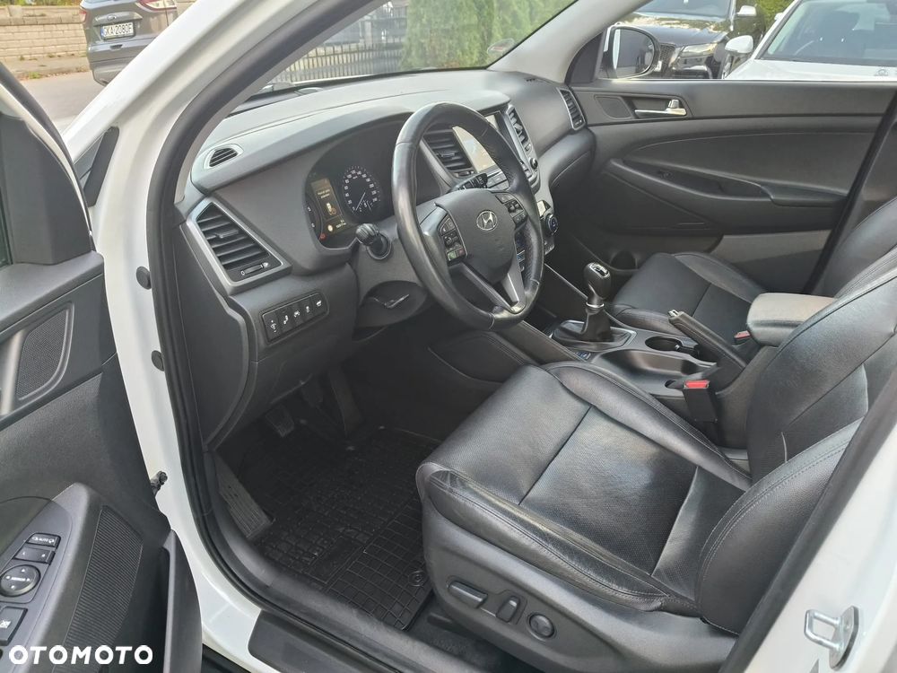 Hyundai Tucson 2.0 CRDi 4WD Premium - 13