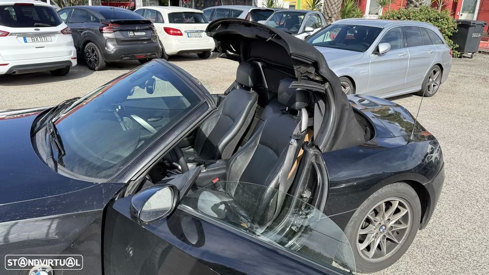BMW Z4 2.2i - 7
