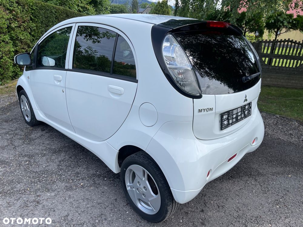 Mitsubishi i-MiEV - 7