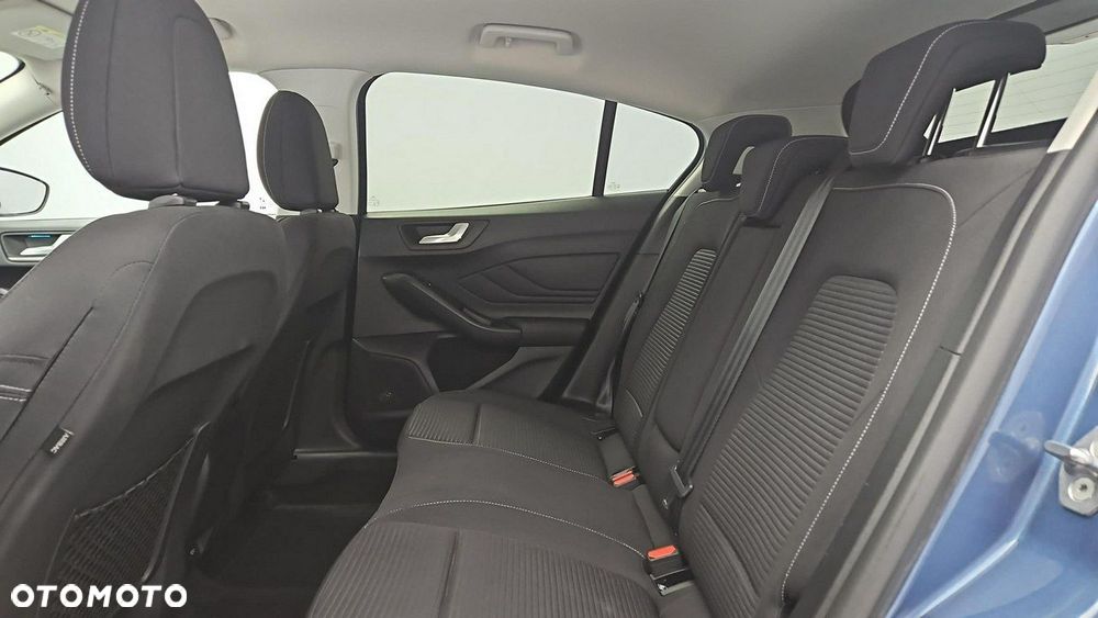 Ford Focus 1.0 EcoBoost Titanium - 23